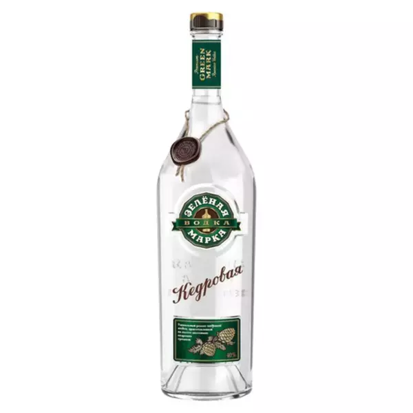 Водка Зеленая марка кедровая  0,5л