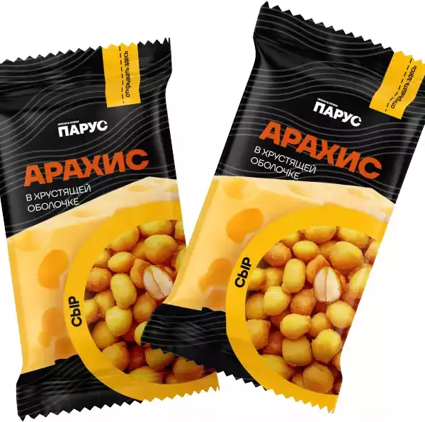 Арахис в хрустящей сладкой оболочке со вкусом банана с карамелью ТМ «Big Bob» 50гр